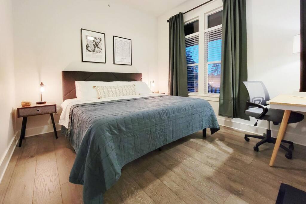 New Stylish Getaway- 5 Mil To Uptown/3 Smart Tvs! Apartment Charlotte Exterior foto